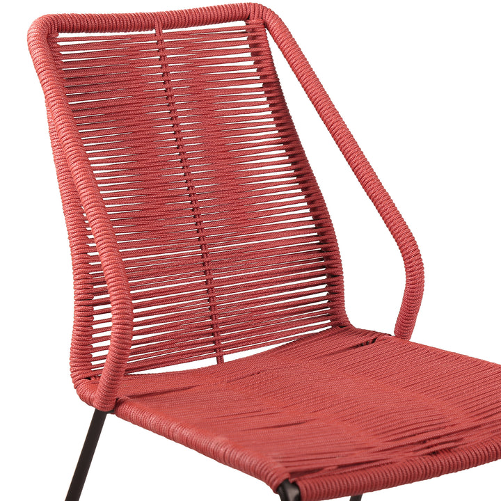 47"W x 47"D x 30"H / Red/Dark