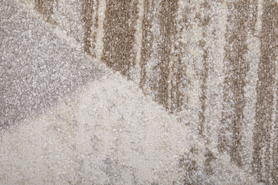 Runner/2'10" x 7'10"/Beige/Brown