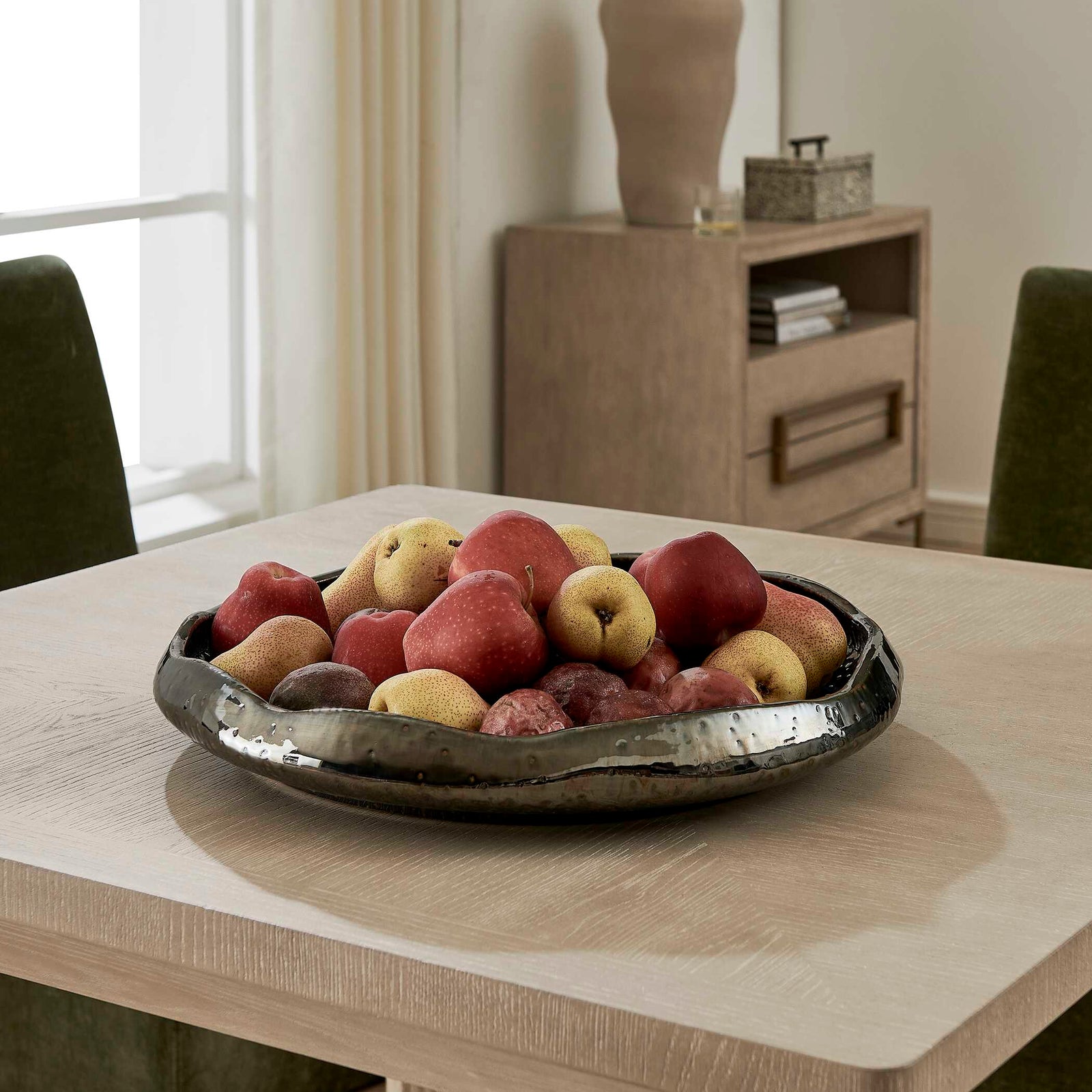 Stardust Ripple Indoor-Outdoor Black Bowl