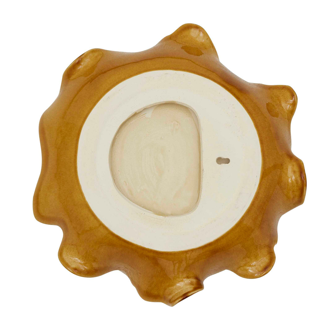 Golden Crest Ruffle Indoor-Outdoor Bowl