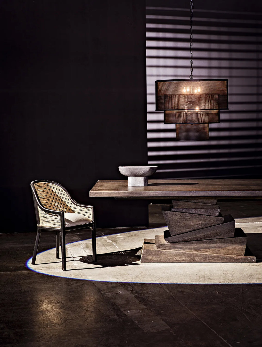 American Home Furniture | Noir - Steve Tray