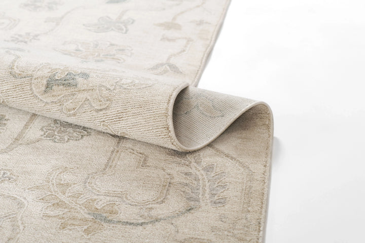 American Home Furniture Momeni Ansel 3 Rug