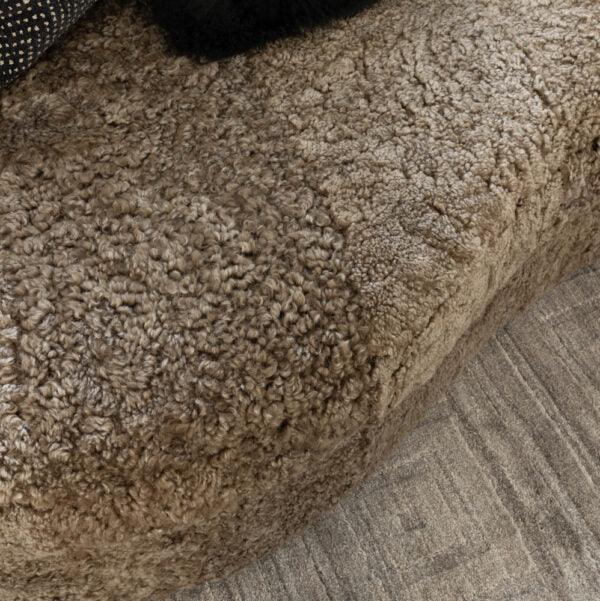 Sennon 98" Curved Sofa - AmericanHomeFurniture