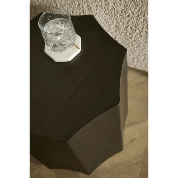 Thayer 18" End Table - AmericanHomeFurniture