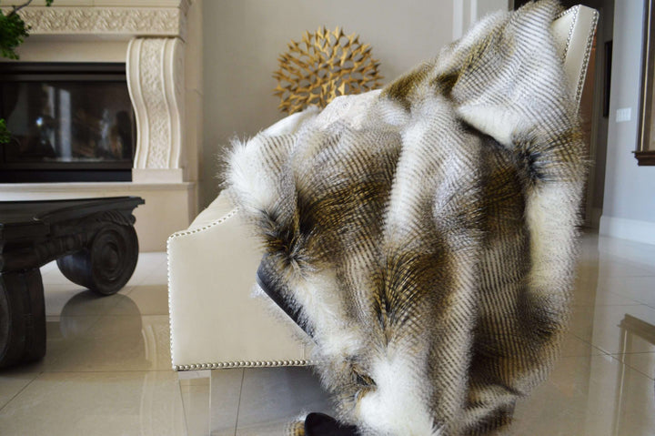 American Home Furniture | D.V. KAP Home - Alaskan Hawk Throw