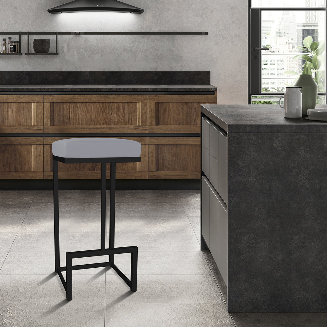 14.5"W x 14.5"D x 30"H / Charcoal Gray/Sable Onyx