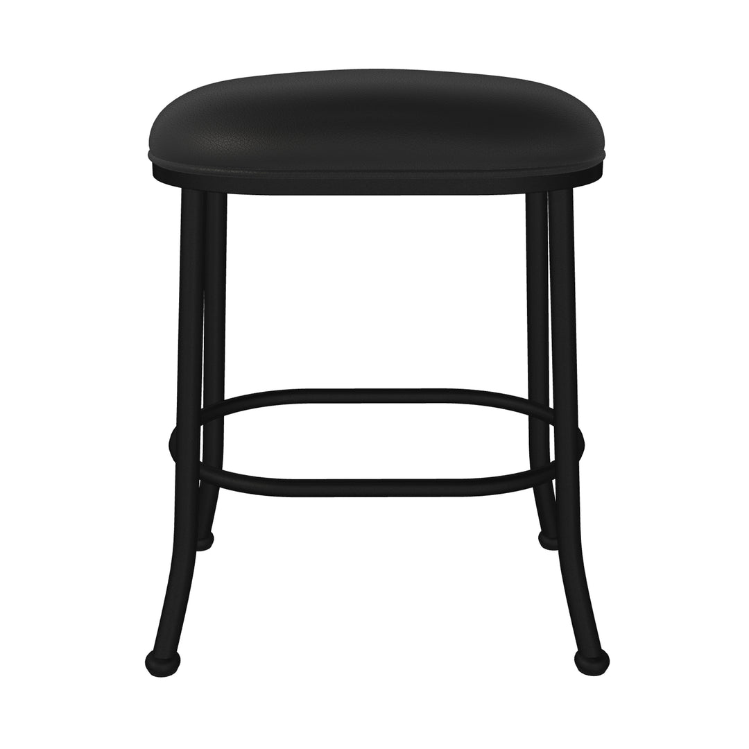 19.75"W x 13.5"D x 26"H / Licorice Black/Sable Onyx