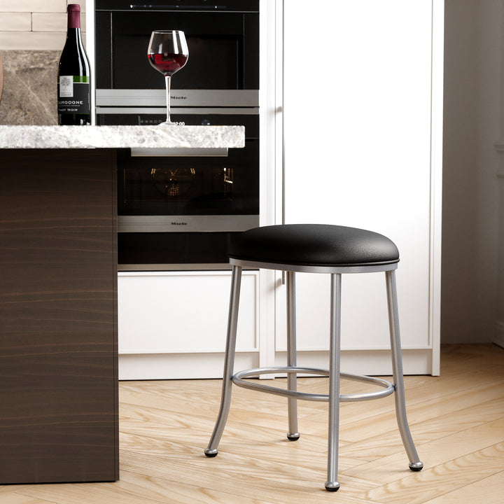 19.75"W x 13.5"D x 26"H / Licorice Black/Lustrous Silver White