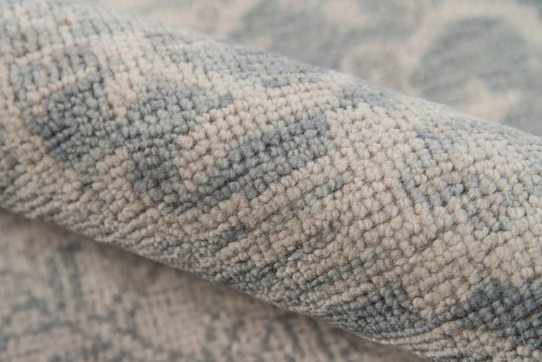 American Home Furniture Momeni Banaras 2 Rug