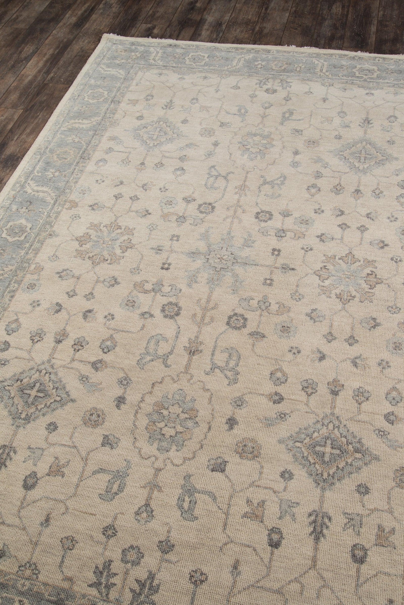 American Home Furniture Momeni Banaras 3 Rug