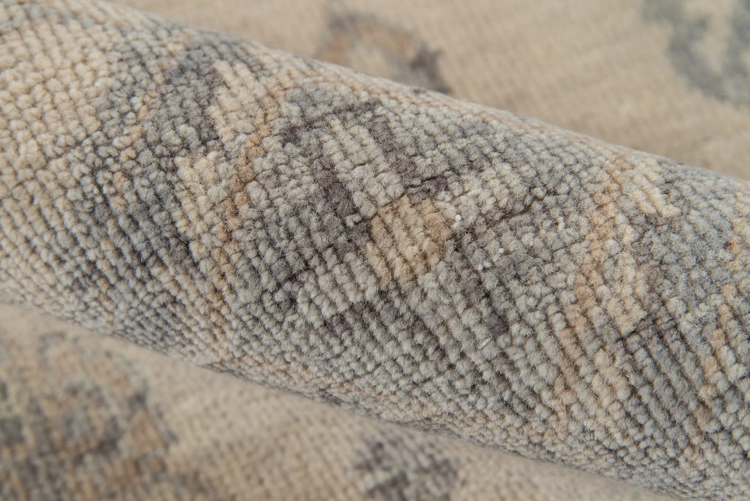 American Home Furniture Momeni Banaras 3 Rug