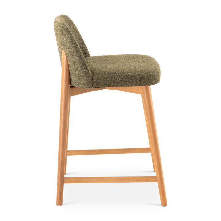 Tonia Barstool
