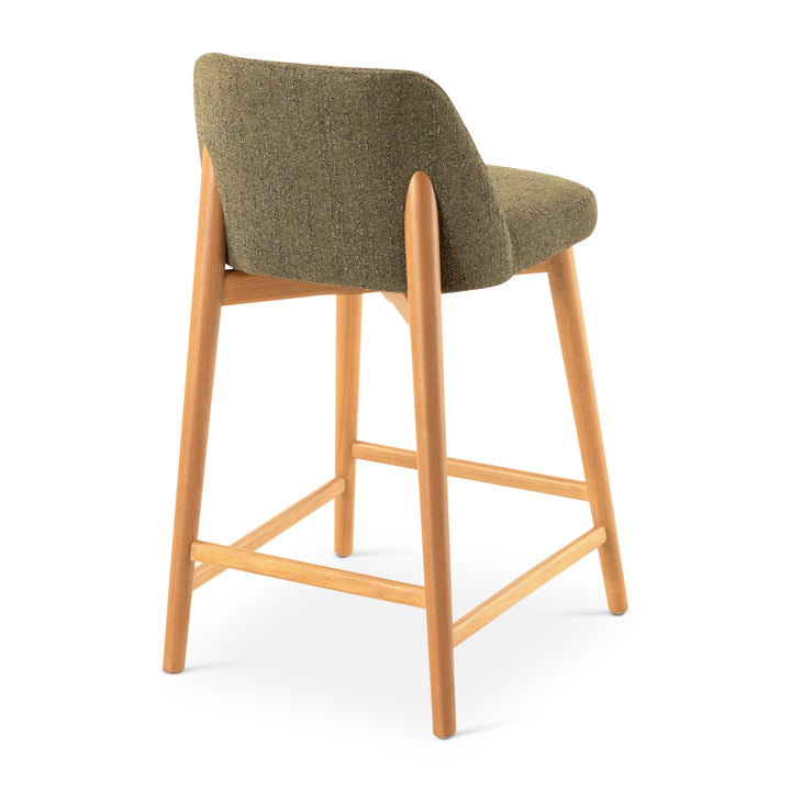 Tonia Barstool