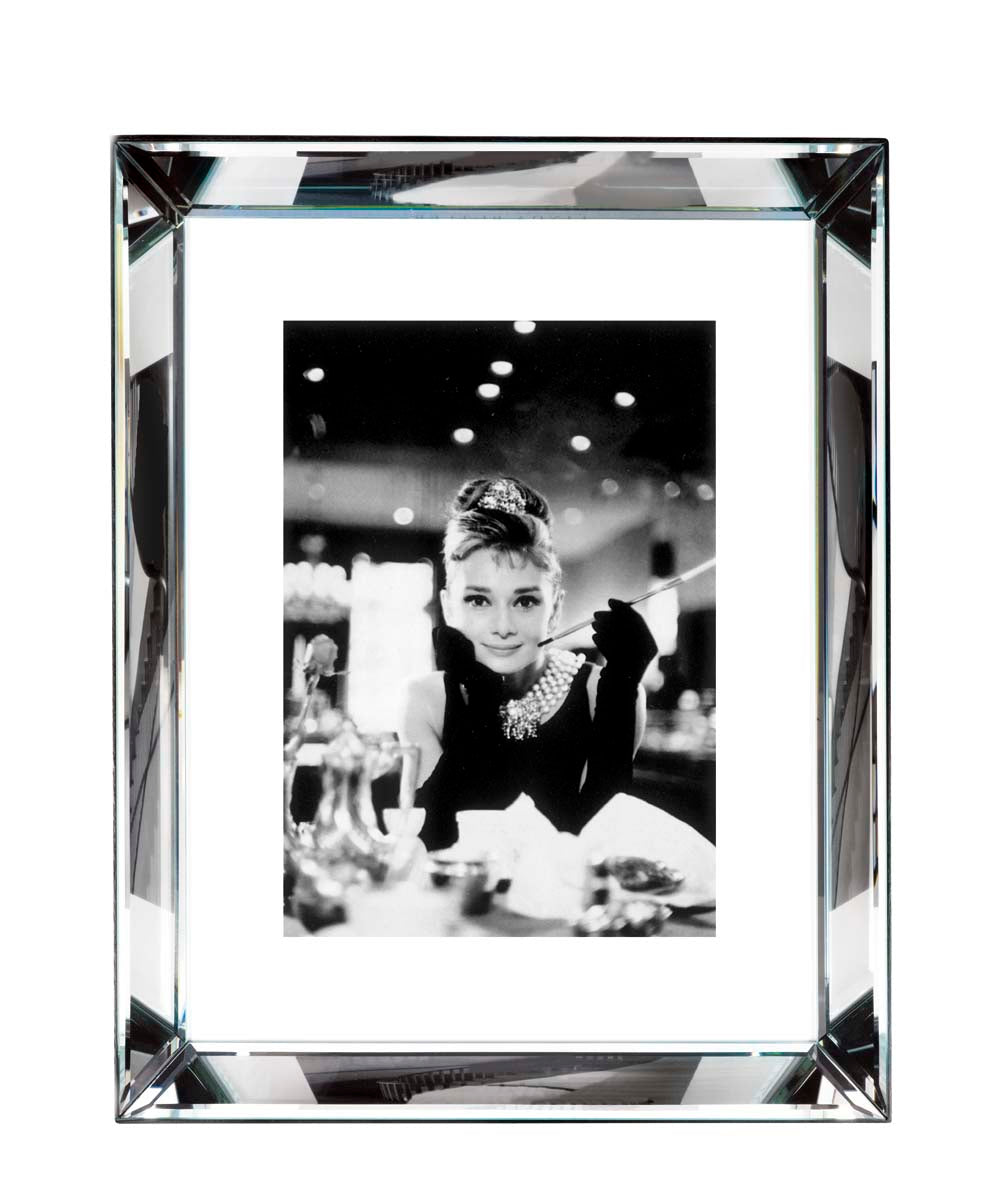 Audrey Hepburn (32 X 24) - BVL98