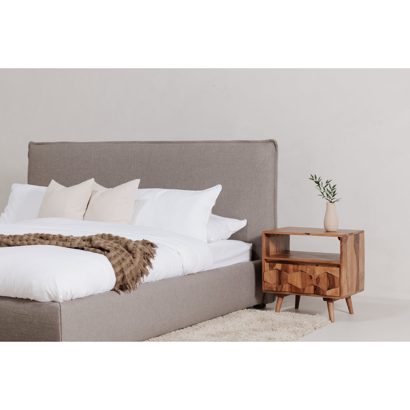Moe's Home Collection - O2 Nightstand Brown - BZ-1022-24 | American Home Furniture