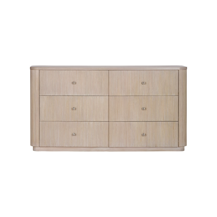 Daria Dresser - C10015