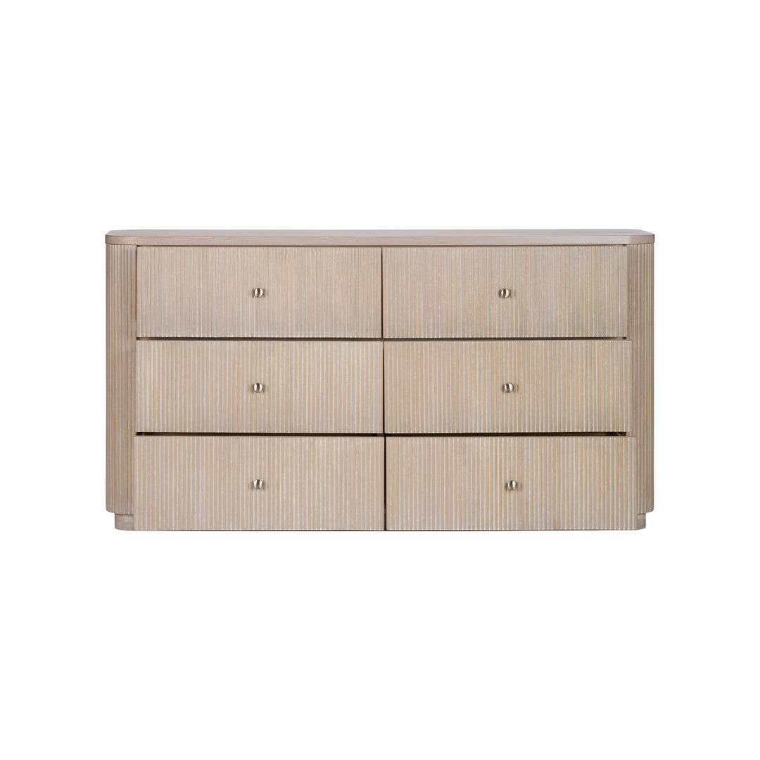Daria Dresser - C10015