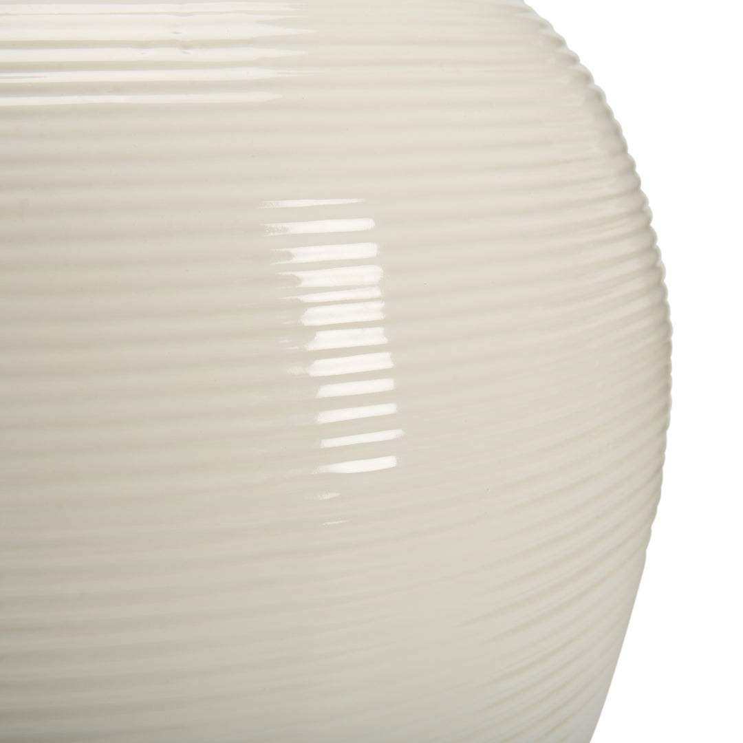 Charlene Ginger Jar - C11010