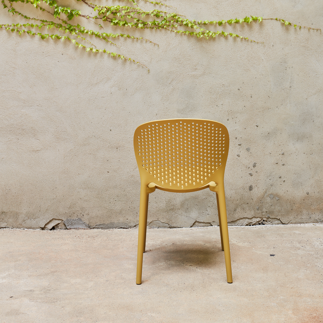 Bailey Stacking Dining Chair (Set of 4) - Ginger lifestyle