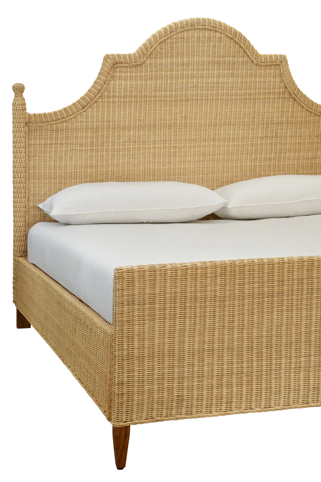 Bed Frame With Arched Headboard, Side Rails, And Footboard In Rattan With Wood Feet, King Size - CHAMBERLAIN KING
