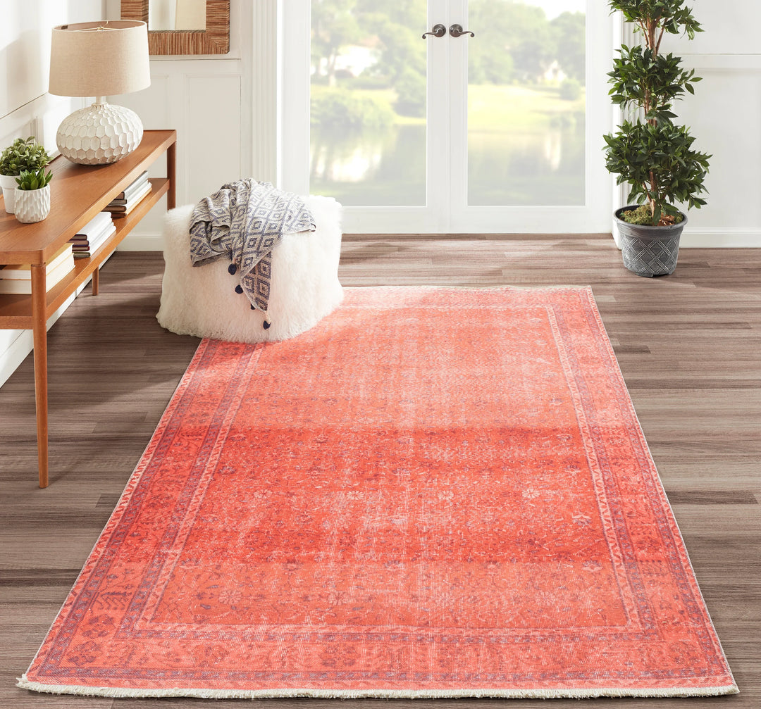 American Home Furniture Momeni Chandler 2 Rug