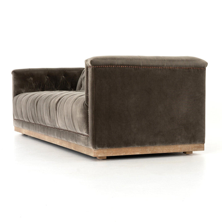 Maxx Sofa - AmericanHomeFurniture