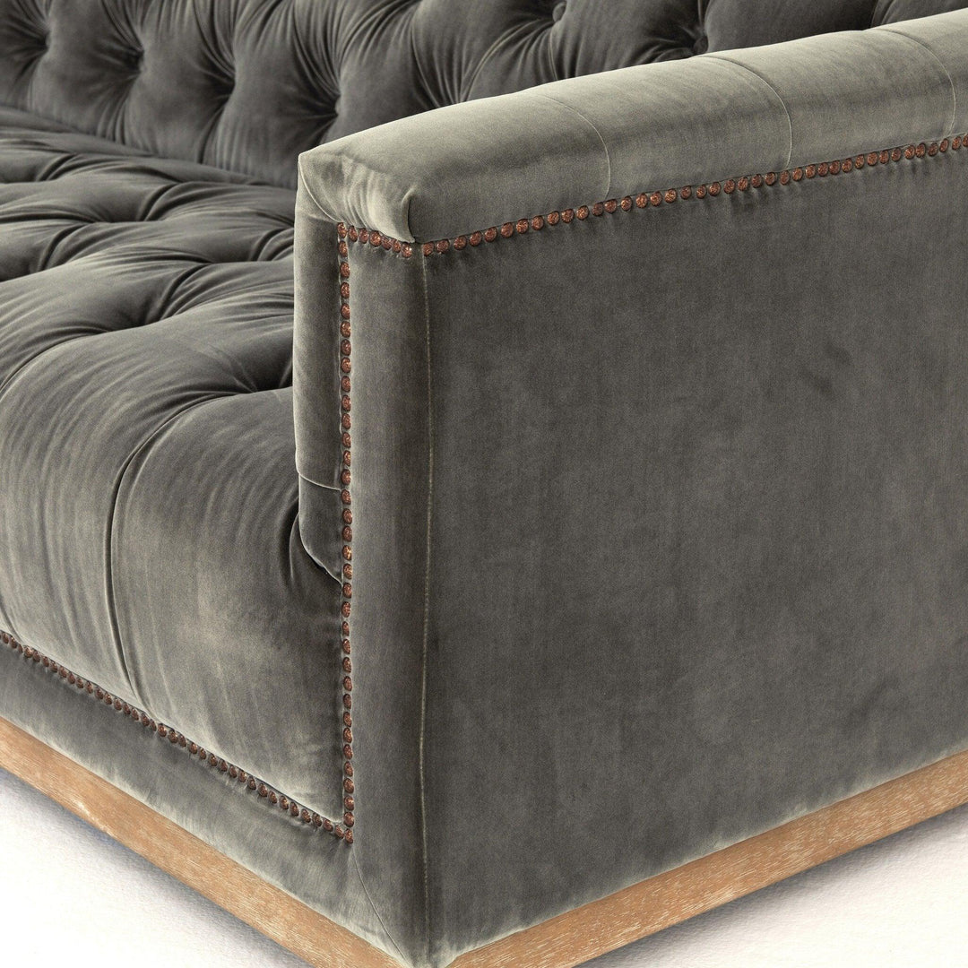 Maxx Sofa - AmericanHomeFurniture