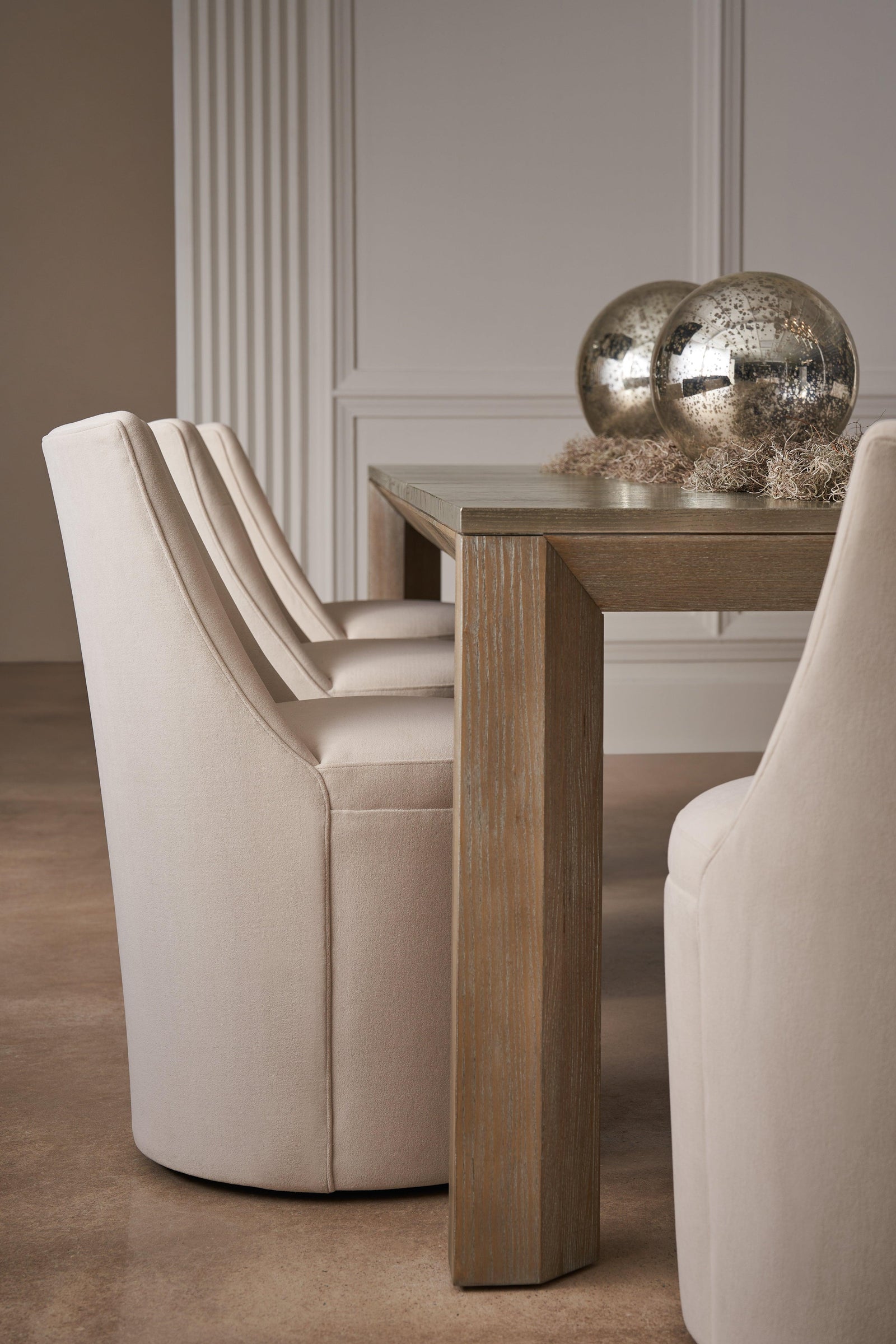 Caracole - Classic Barrel Roll - CLA-423-283 | American Home Furniture