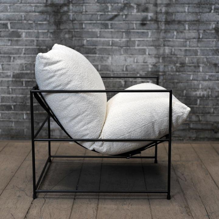 Metro - Trent Accent Chair - AmericanHomeFurniture