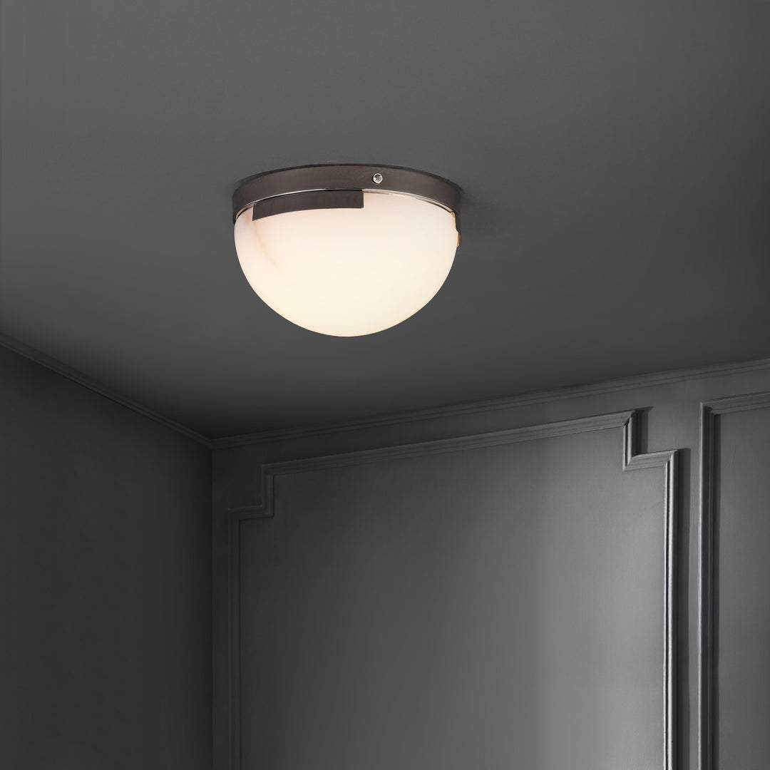 8"W x 8"D x 4.8"H / Silver/Off White