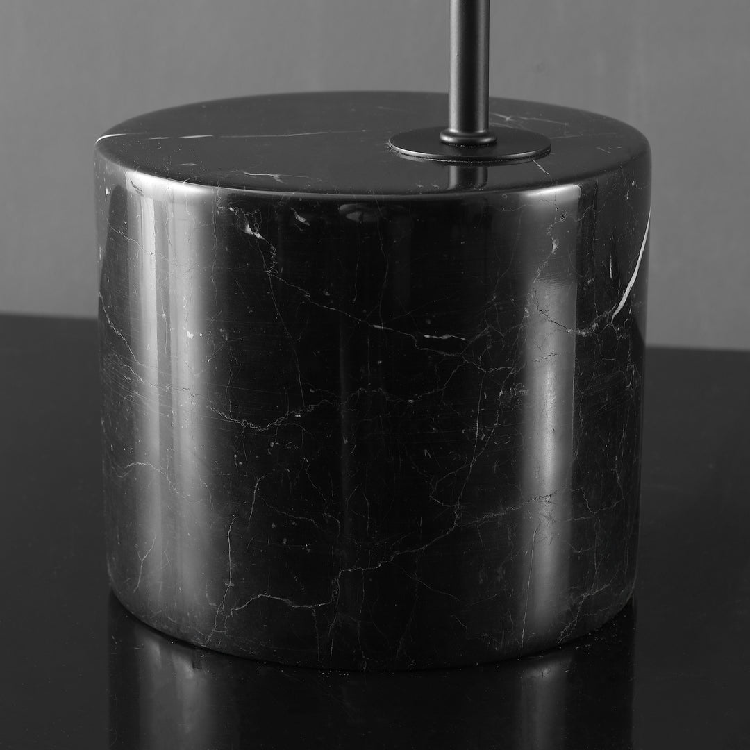 18"W x 10"D x 31"H / Black