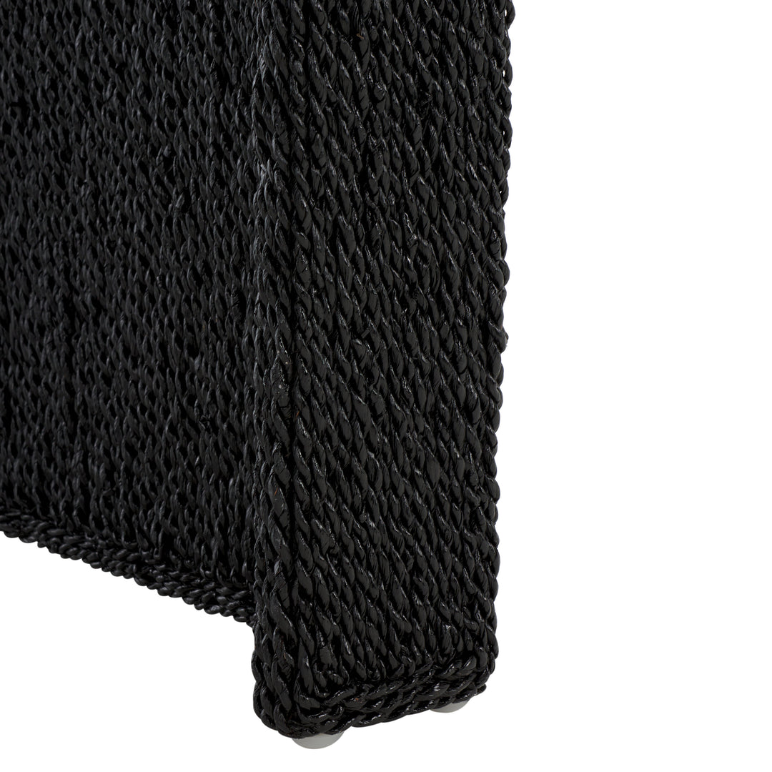 24"W x 16"D x 22"H / Black