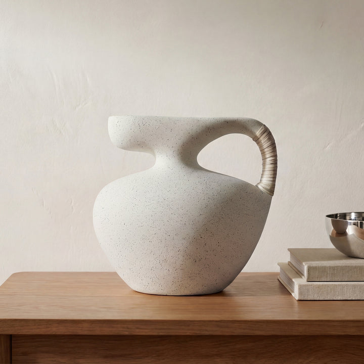 Vila 9.5In Sculptural Vessel Cream