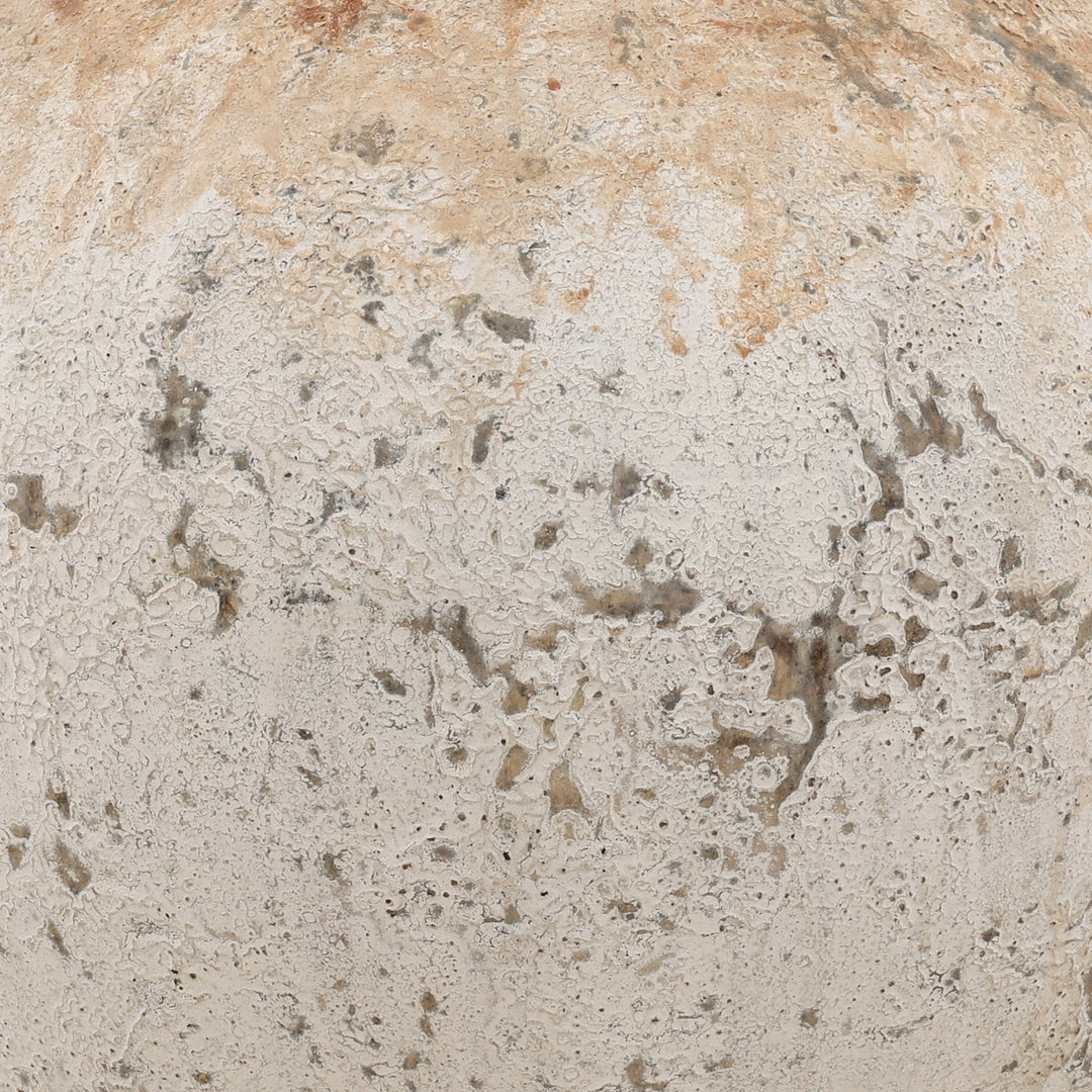 Deakin Vase Antique White — Detail 2