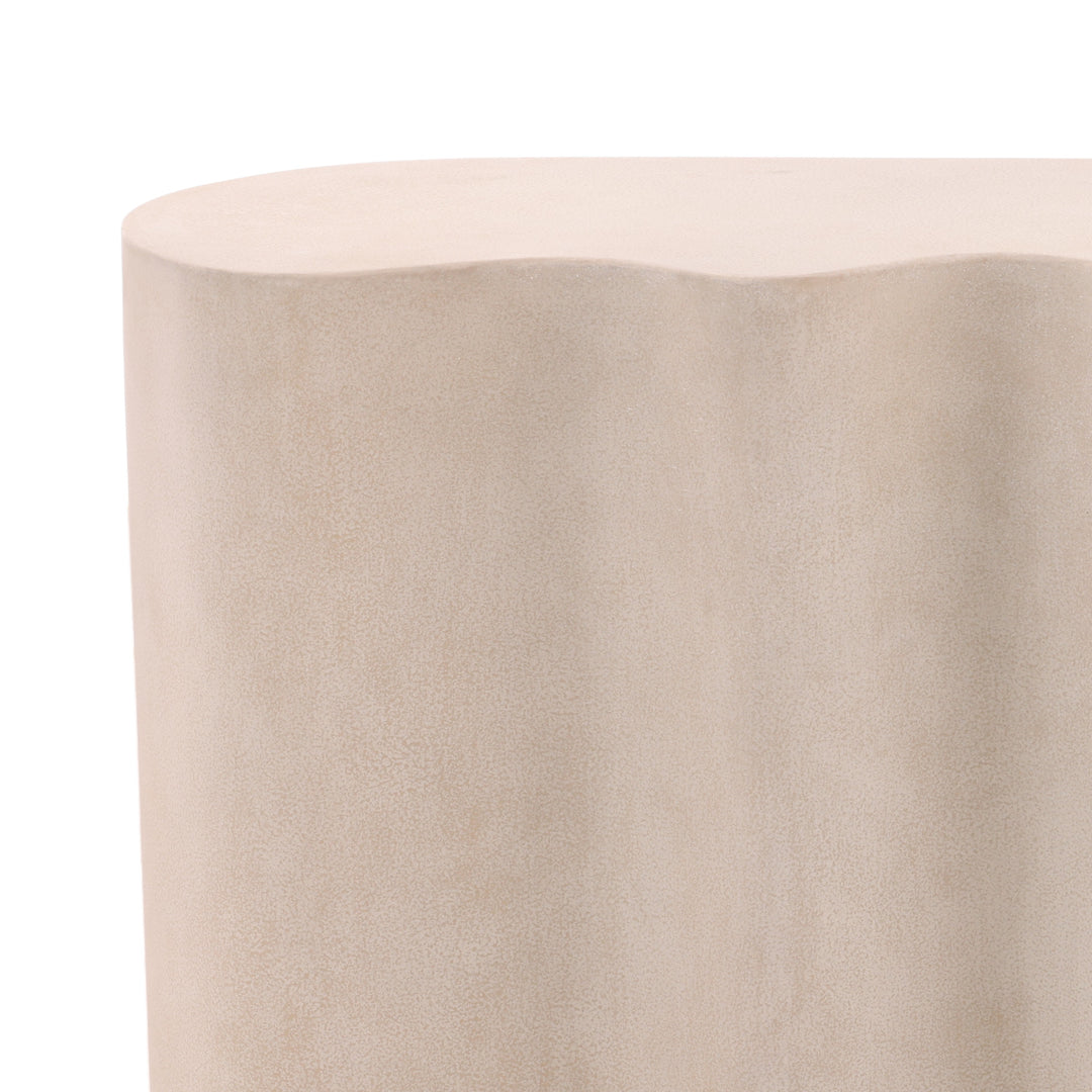 Xyranna Outdoor Console Table Light Grey — Detail 2