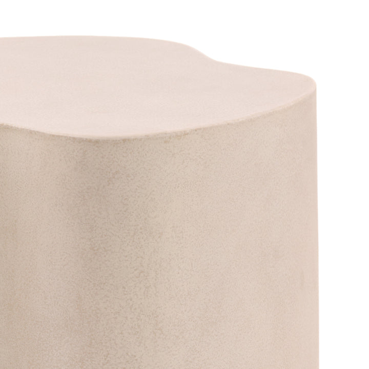 Xyranna Outdoor Side Table Light Grey Small — Detail 2