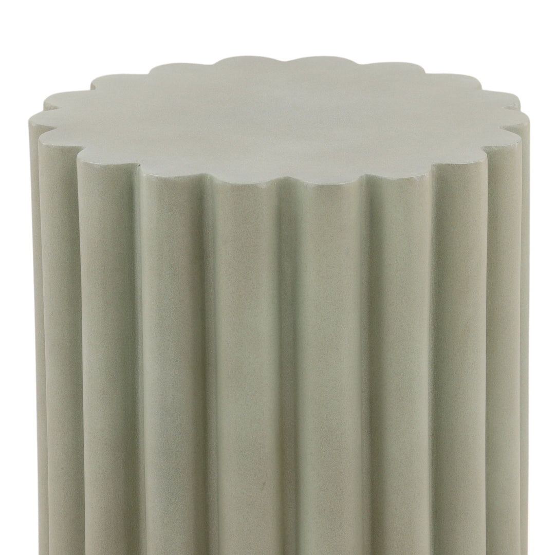Kertiss Outdoor Side Table Green — Detail 1