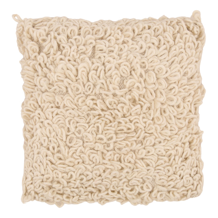 Menthe Pillow Ivory — Front Three-Quarter