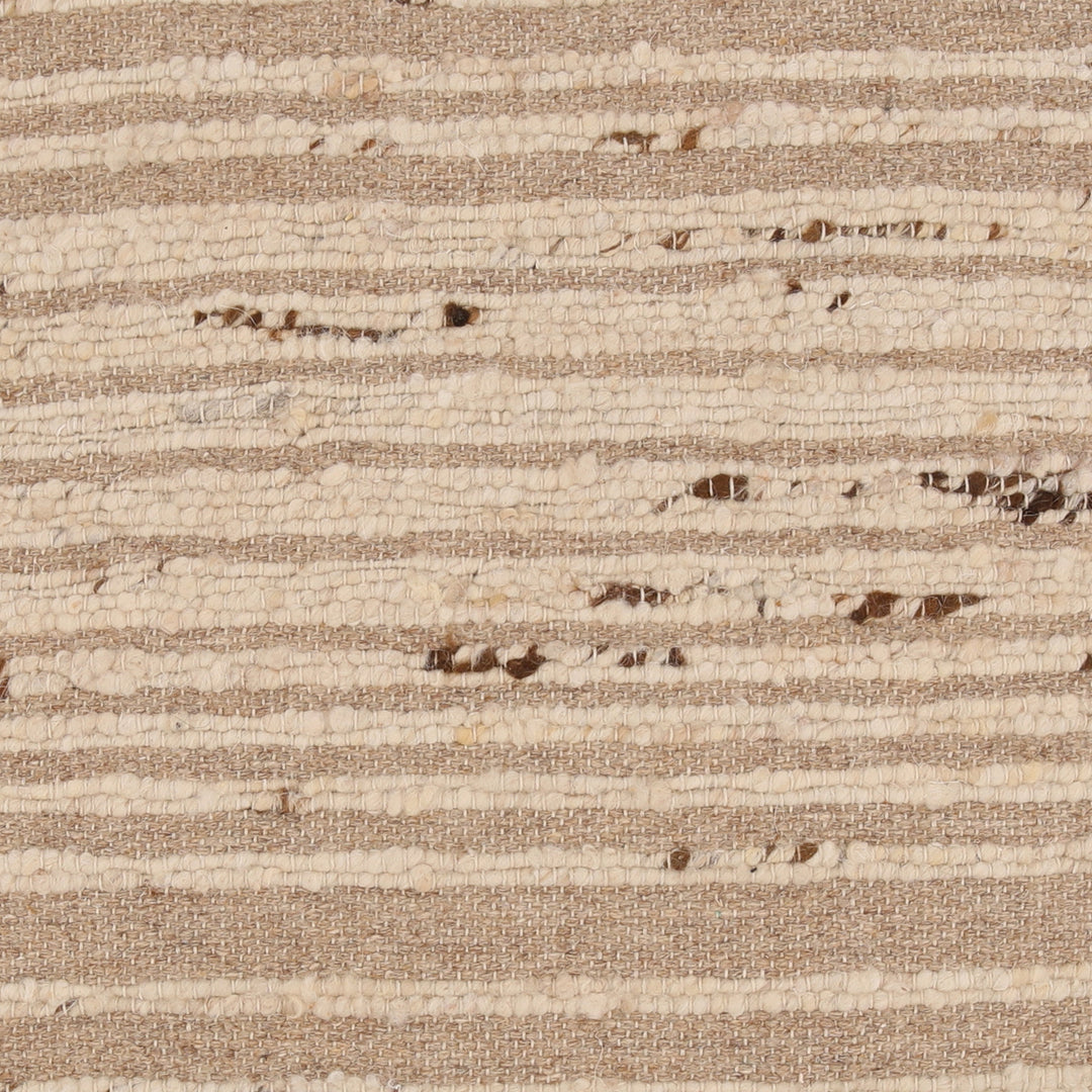 Goldwin Pillow Beige — Detail 1