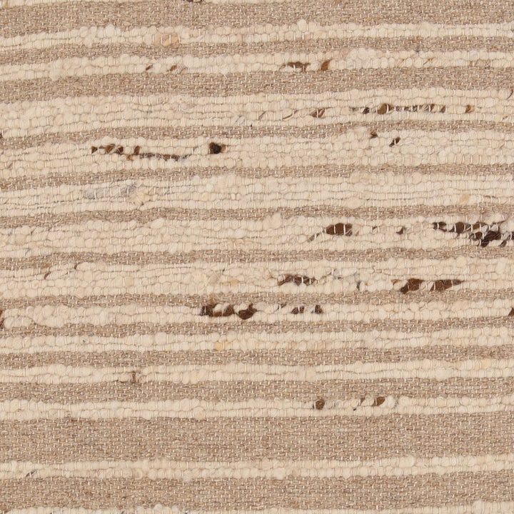 Goldwin Pillow Beige — Detail 1