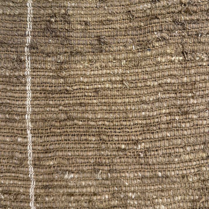 Sloane Throw Olive — Detail 1