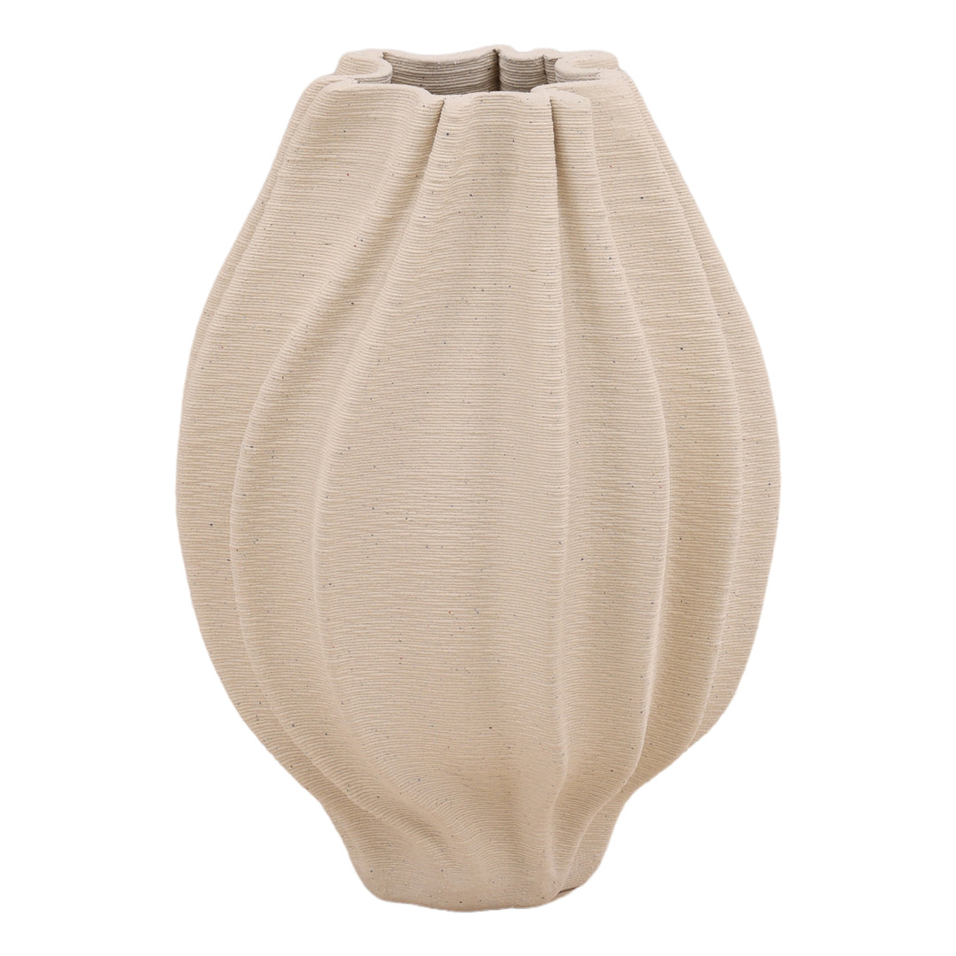 Umie Vase — Front Three-Quarter