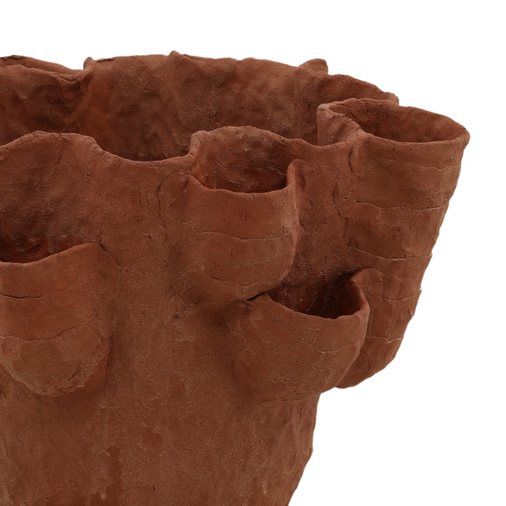 Coralea Vase Terracotta — Detail 1