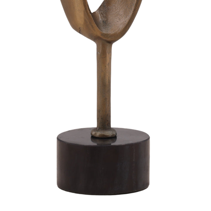Stanfeld Sculpture Antique Brass Large — Detail 2