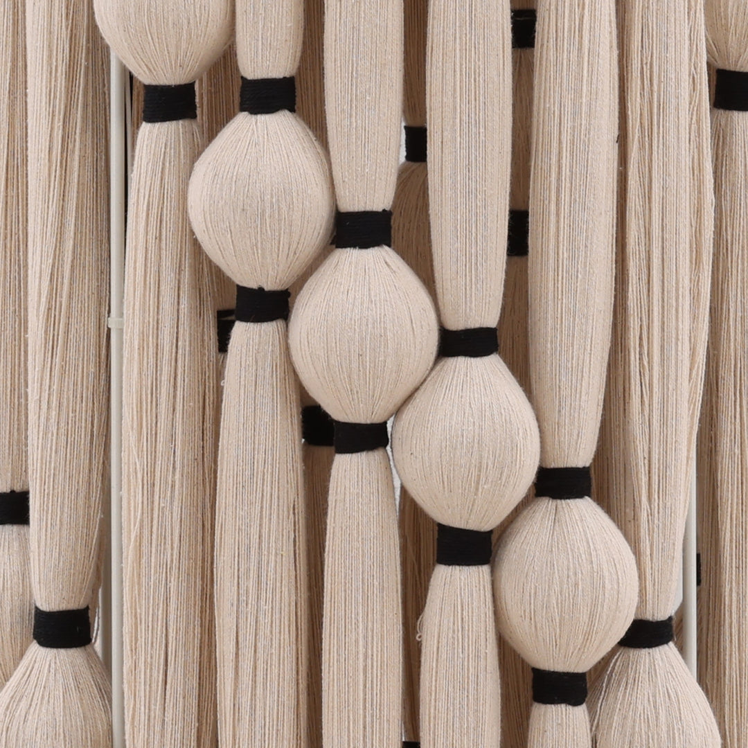 Jennipher Floor Lamp White — Detail 1