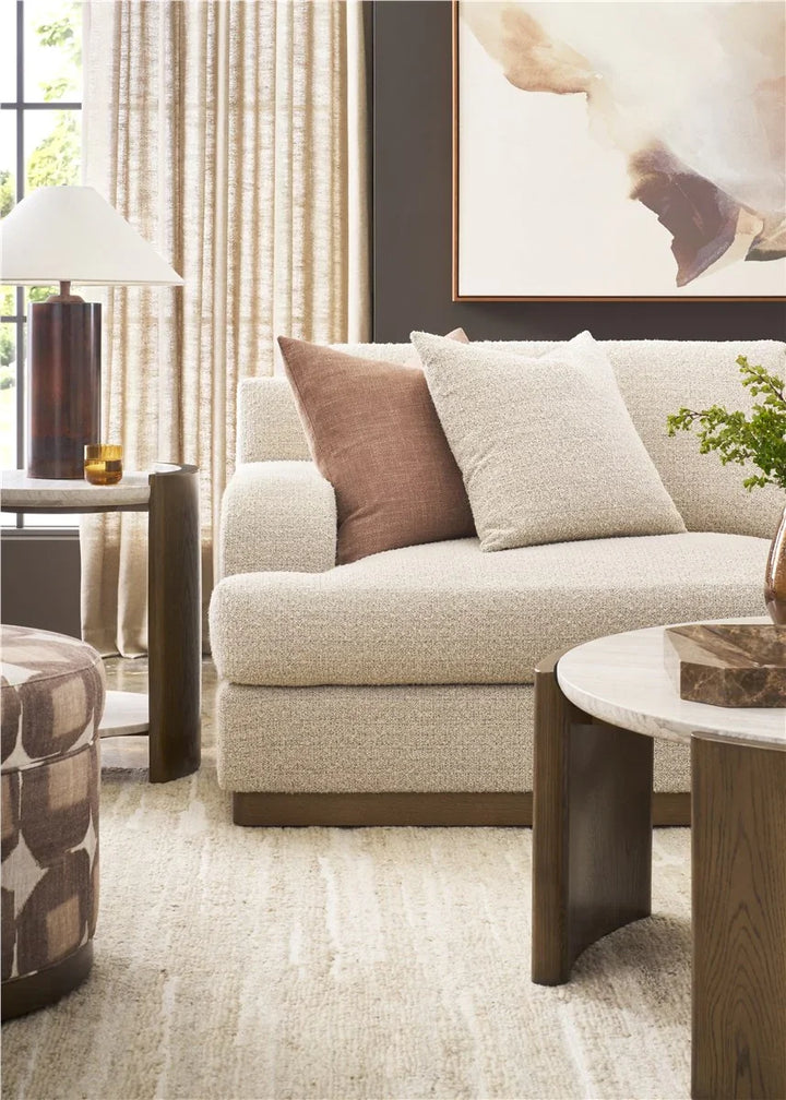 American Home Furniture Vanguard Furniture Quinn Sofa