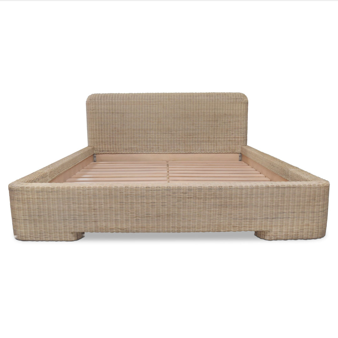 Claudia Bed Queen