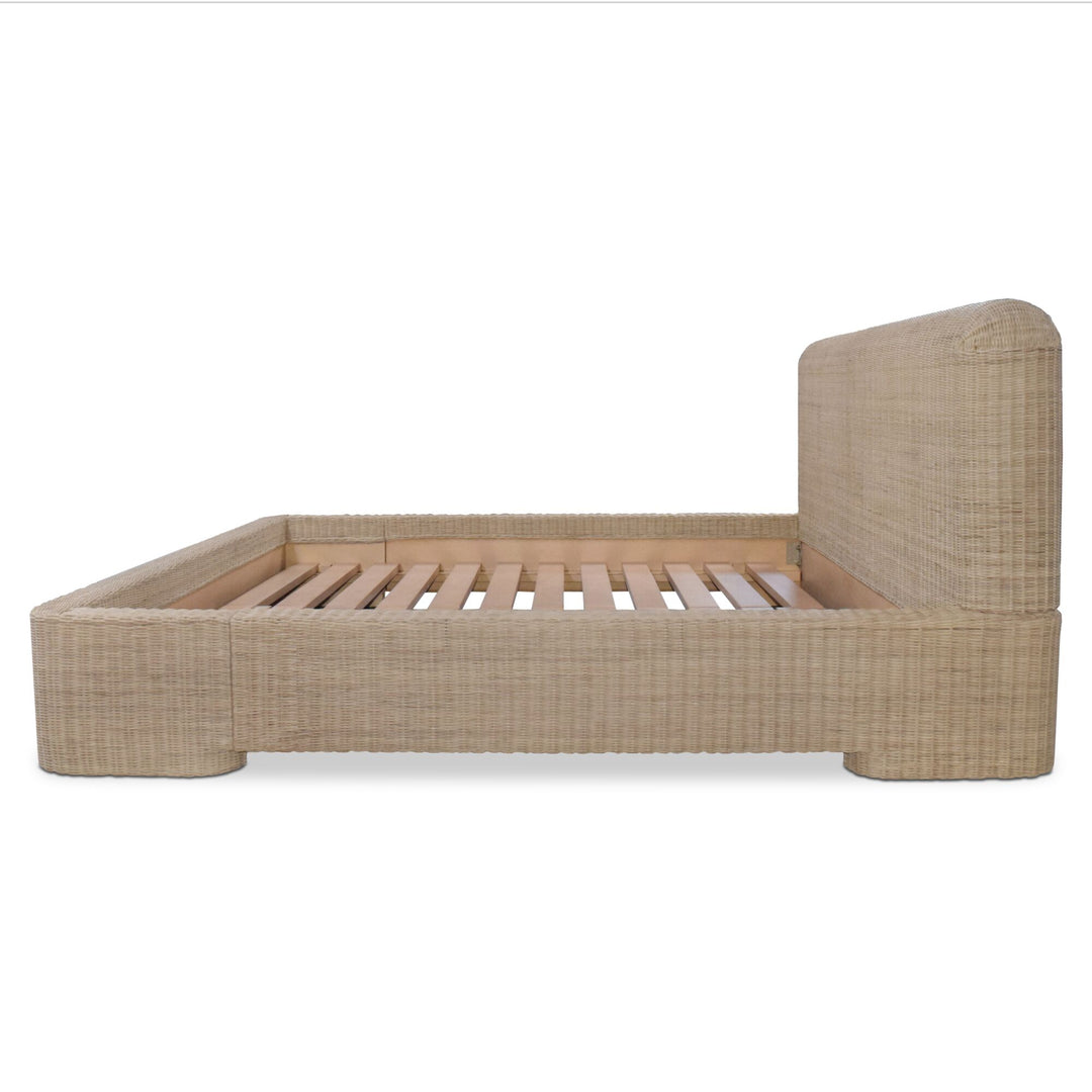 Claudia Bed Queen