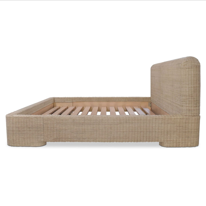Claudia Bed Queen