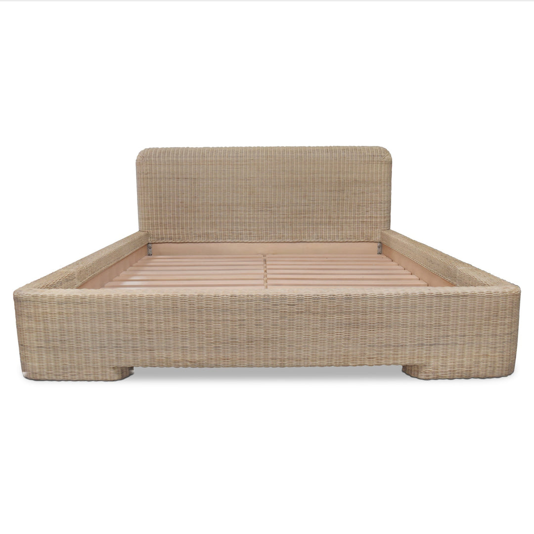 Claudia Bed